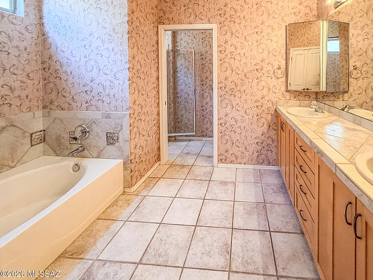 4579 S Camino Del Tejon — Photo 32