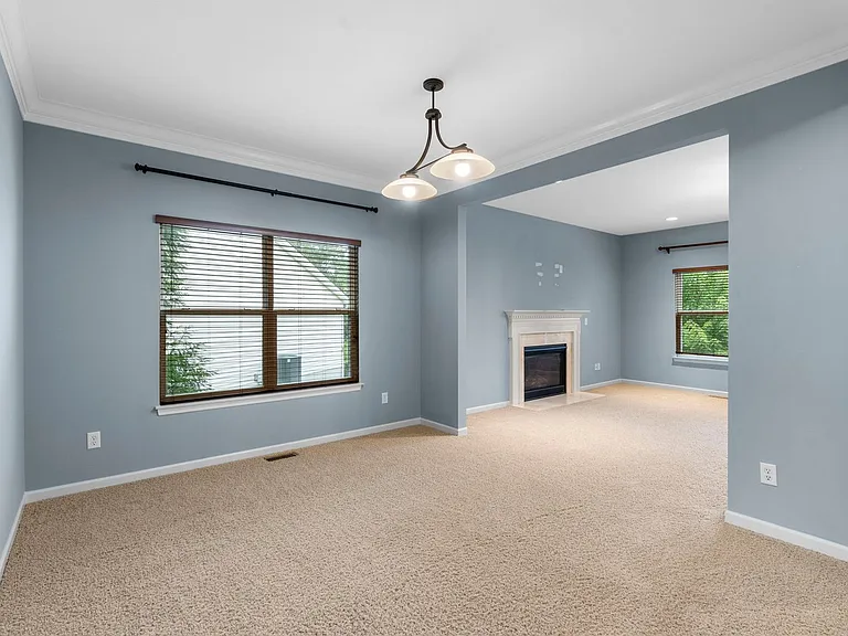 615 Derby Way Dr — Photo 13