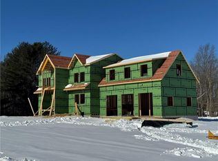 1495 Pippin Orchard Rd, Cranston, RI 02921