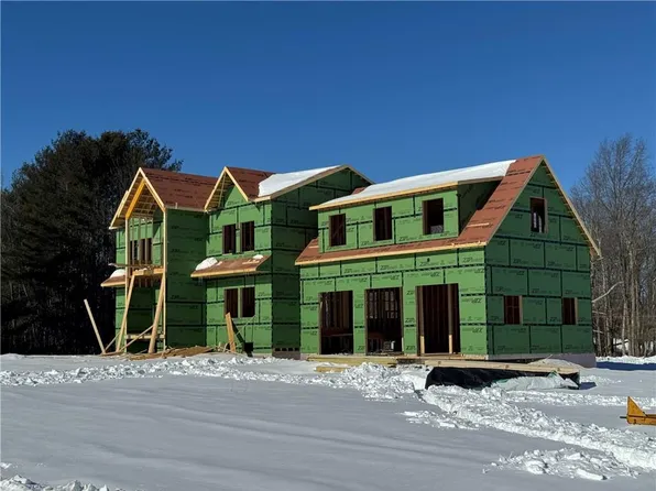 1495 Pippin Orchard Rd, Cranston, RI 02921