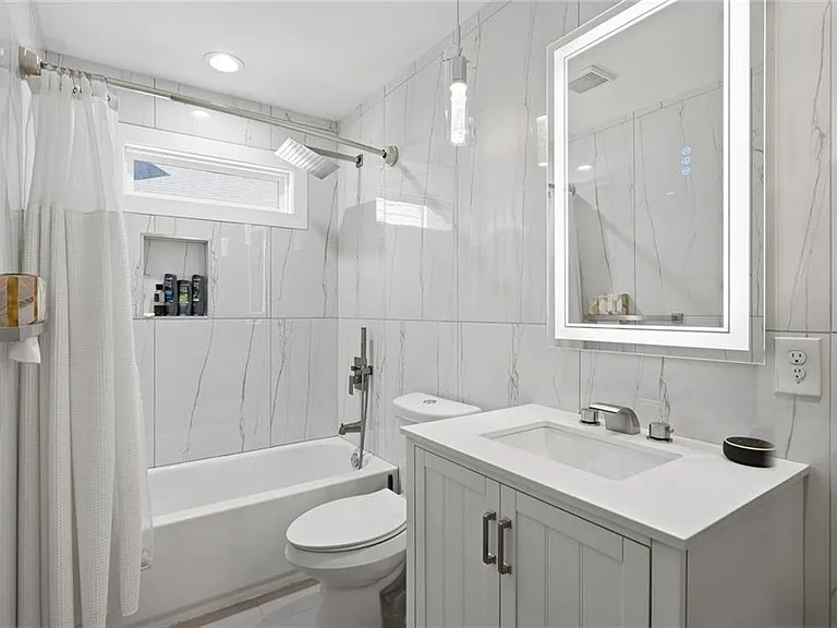 1261 Martin St SE — Photo 26