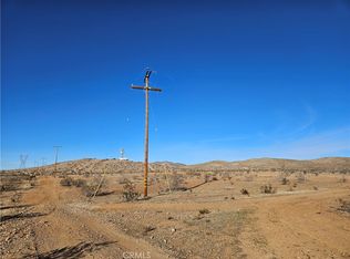 22281 Bell Mountain Rd, Apple Valley, CA 92307