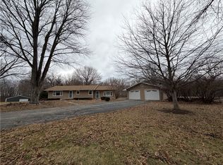 605 Douglas St, Catlin, IL 61817