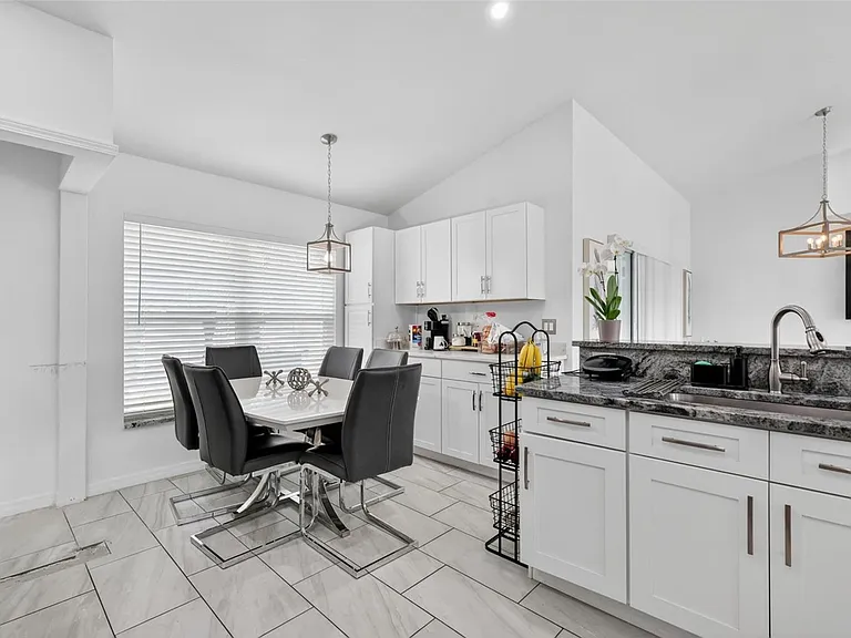 8695 SW 133rd Lane Rd — Photo 8