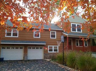 121 Chestnut St, Montclair, NJ 07042