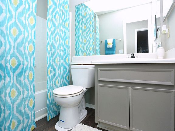 4th image of 5650 Hillandale Dr #5063005