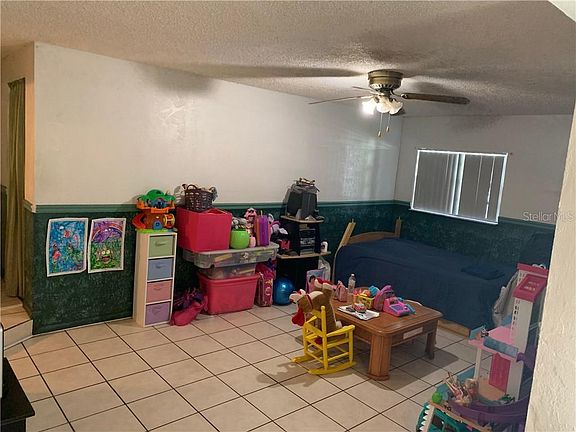4th image of 2810 W Lorraine Ave