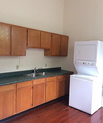 5th image of 1729 Amelia St