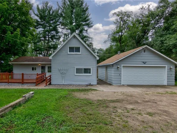 3641 North Shore Drive, Eau Claire, WI 54703
