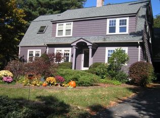28 Gould St, Walpole, MA 02081