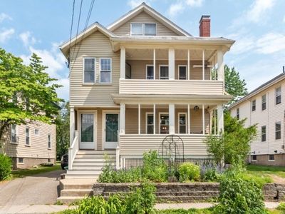 14 Leslie Rd FLOOR 1, Belmont, MA, 02478