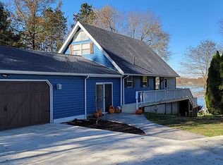 1198 NE River Rd, Lake Milton, OH