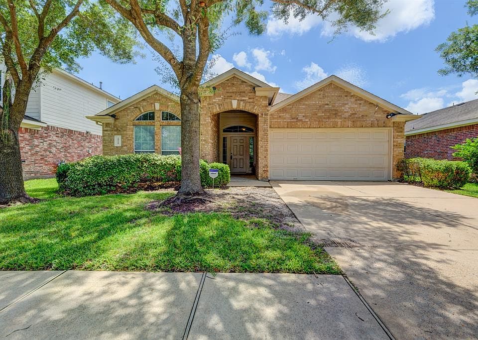 1st image of 19515 Tigris Springs Cir