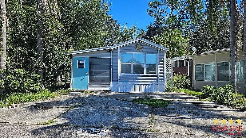 1st image of 82 Sherwood Dr