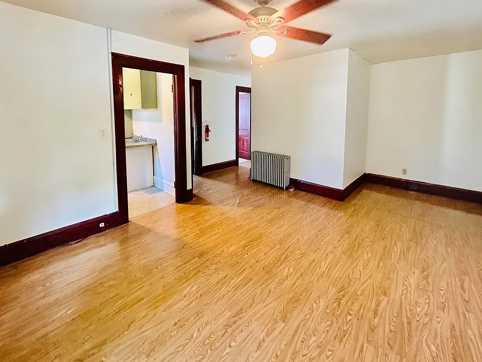 193-195 Elmwood Ave #80