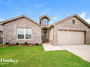 437 Labelle Ln, Tuttle, OK 73089