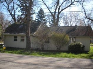 2300 Catherine Ave, Twin Lakes, WI 53181