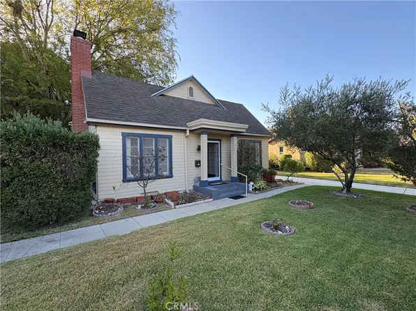 894 S Los Robles Ave, Pasadena, CA 91106