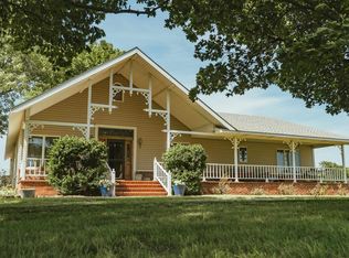 4622 E 9th Ave, Winfield, KS 67156