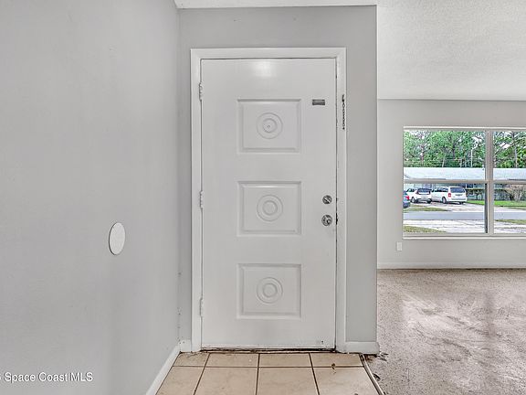 5th image of 1078 Hermosa Dr