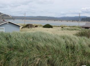 13 NW Oceania Dr, Waldport, OR