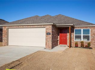 7914 Bridgegate Ave, Springdale, AR 72762