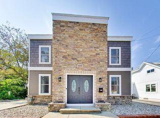 1008 Lake Blvd, Saint Joseph, MI 49085