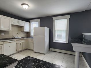 197 Sheridan St #3, Bridgeport, CT 06610
