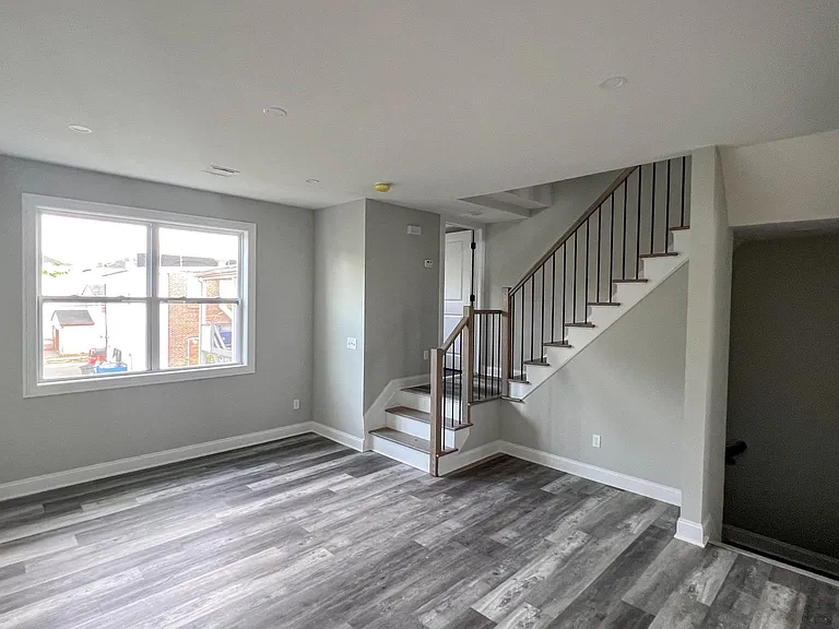 606 Roosevelt Ave #A — Photo 29