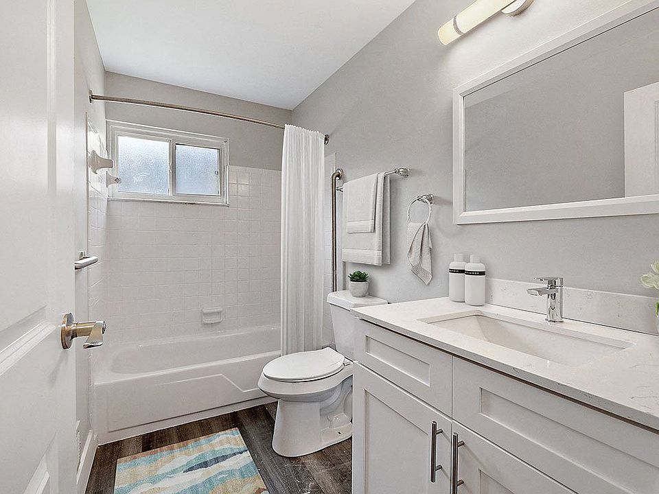 19880 Fort St # 26-204, photo 9