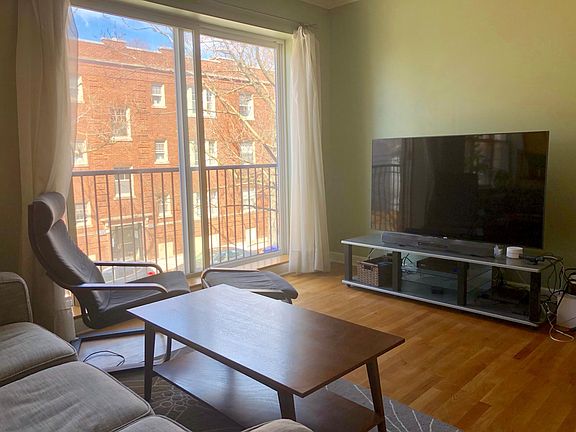 2nd image of 3419 N Wolcott Ave #2