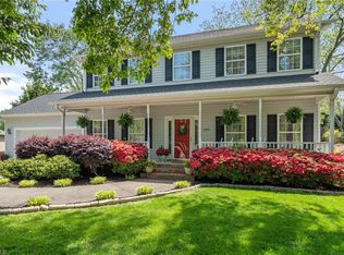 905 Laurel Creek Ln, Lewisville, NC 27023