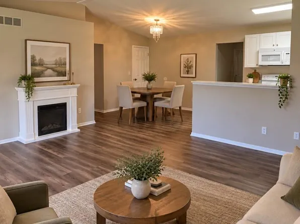 9343 Parkview Cir, Grand Blanc, MI 48439