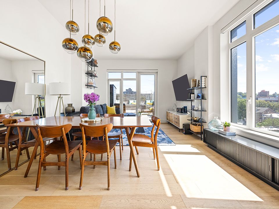 1st image of 181 18th St APT 608