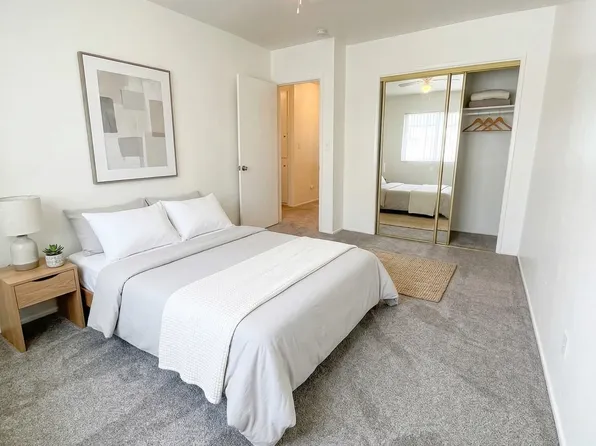 5474 Lauretta St APT 6, San Diego, CA 92110