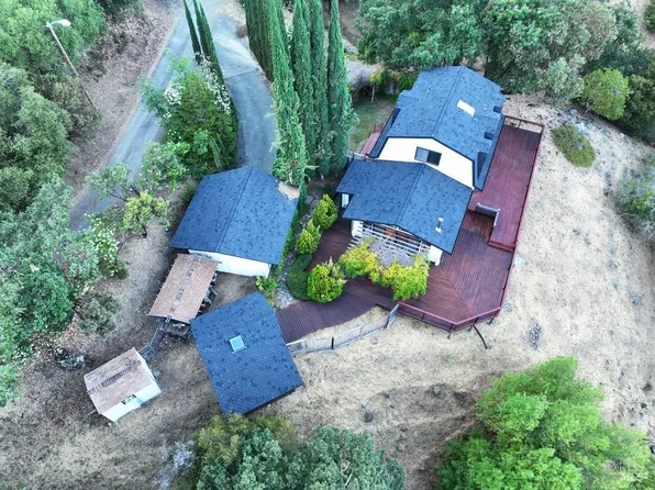 1431 Oak Knoll Road, Ukiah, CA 95482
