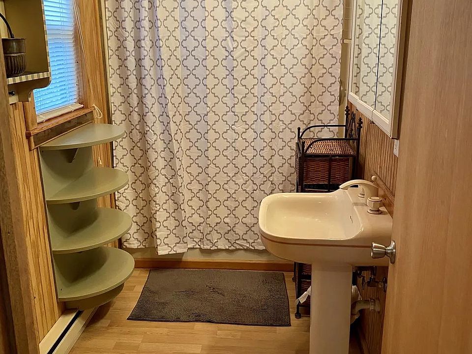 W3924 S Shore Dr, Lake Geneva, WI 53147 Zillow