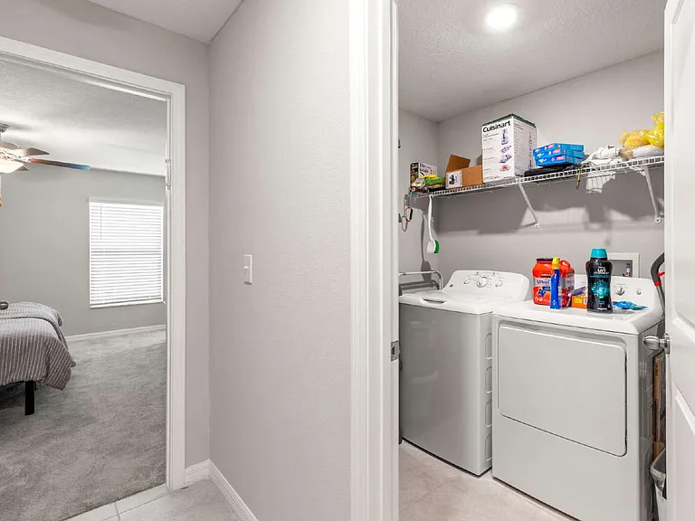 16561 Delia St — Photo 12