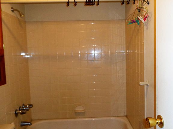 3rd image of 259 Katan Ave #B