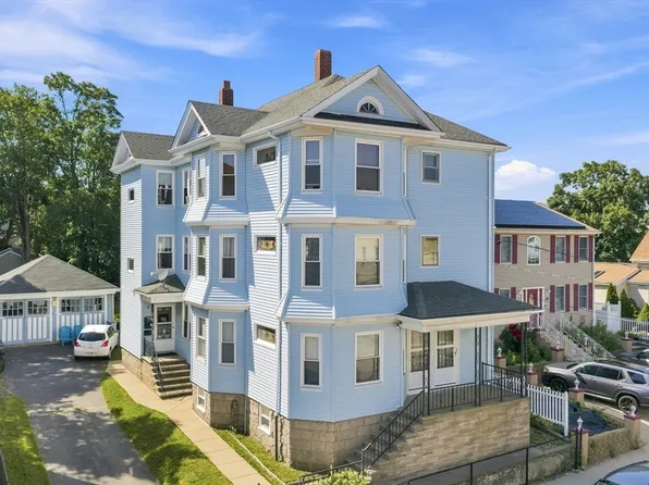 173 Kilburn St, Fall River, MA 02724