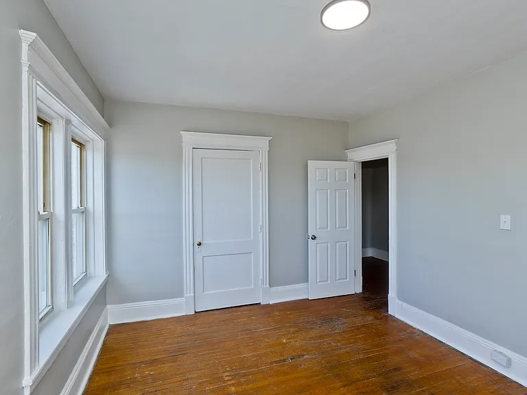 201 Dickinson St #6 — Photo 11