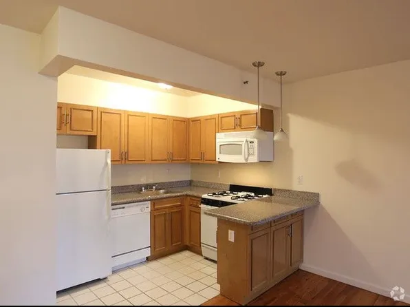 36-15 31st Street image 1 of 3