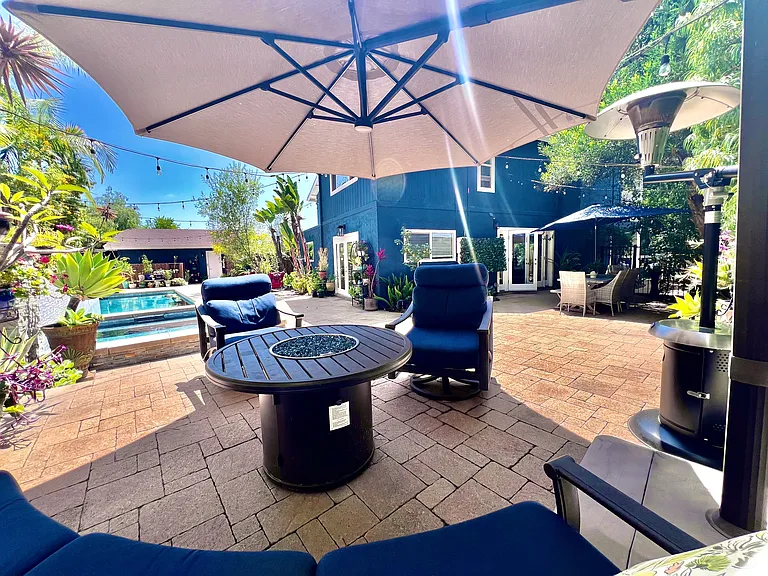 753 Val Sereno Dr — Photo 33