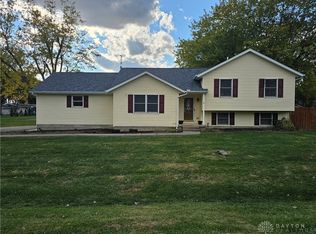 875 Osage Trl, Jamestown, OH