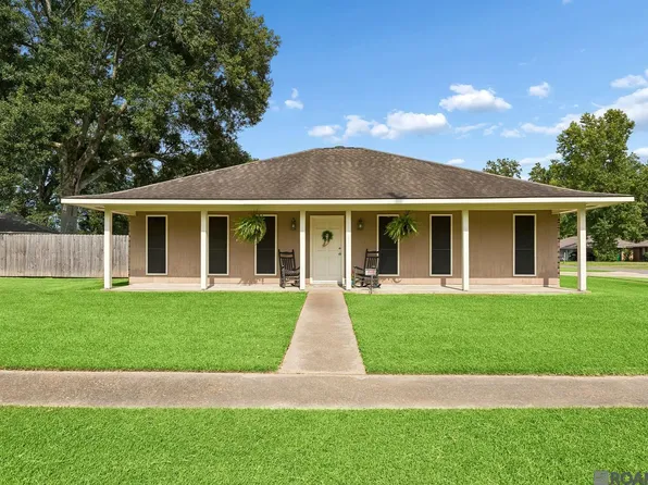 3214 Cedar St, Zachary, LA 70791