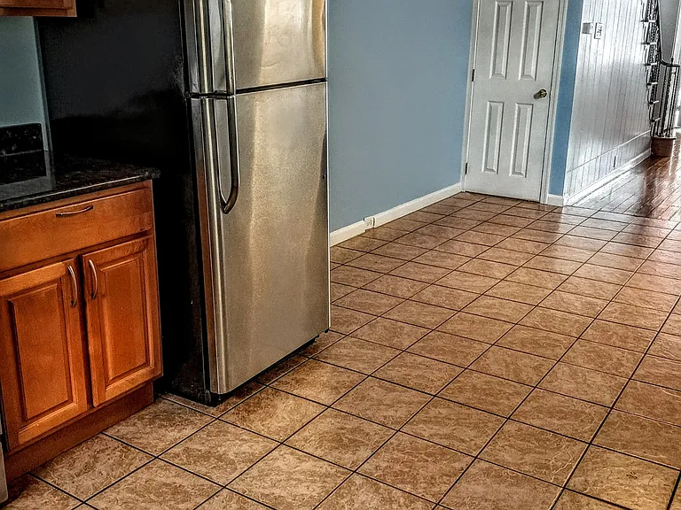 2630 E Birch St — Photo 12