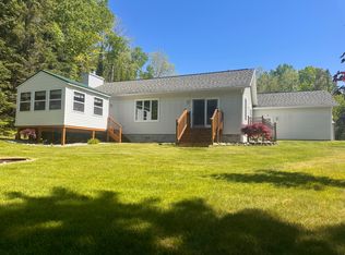 1761 E Lake Cir, Barton City, MI 48705
