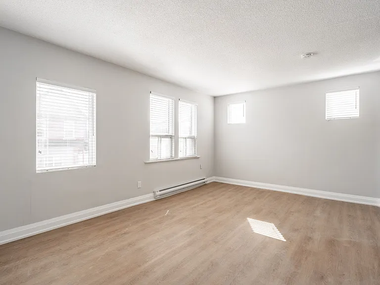 81 Gibson Ave #3 — Photo 8