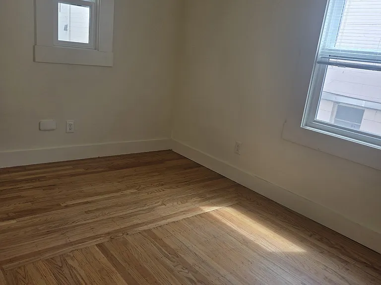2079-87 Delaware Street — Photo 10