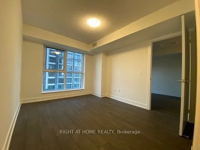 9 Mabelle Ave #2821 — Photo 7